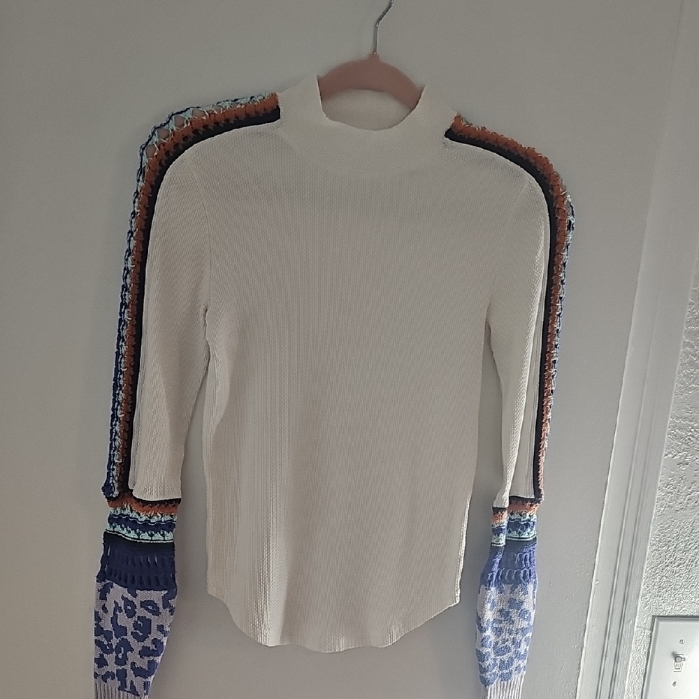 We The Free White and Blue Sweater